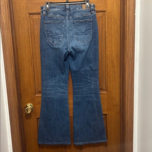 American Eagle Outfitters Medium Blue Flare Jeans - Picture 4 of 7
